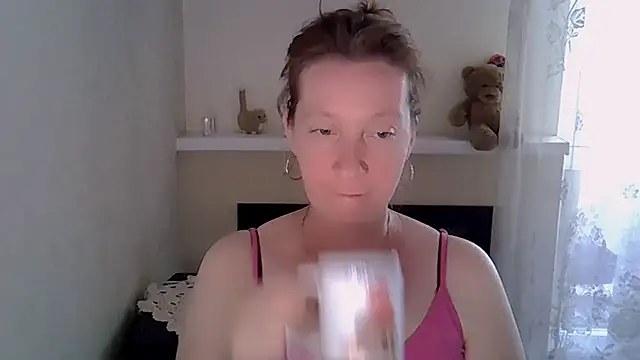 Snapshot of Madaamtang chatting on July 6, 2026, 4:31 pm Madaamtang online show from July 6, 2026, 4:31 pm