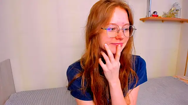 Fire Luna online show from December 22, 2025, 6:46 am