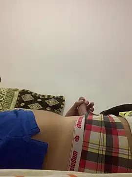 Tetoadeso online show from October 14, 2025, 2:17 pm