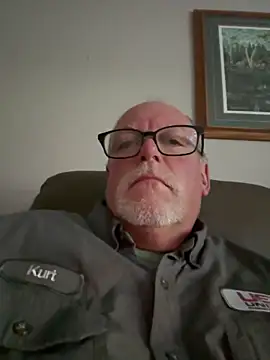 wildrocket02 online show from May 14, 2026, 11:29 am