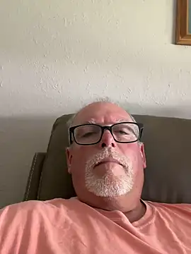 wildrocket02 online show from May 15, 2026, 4:05 pm