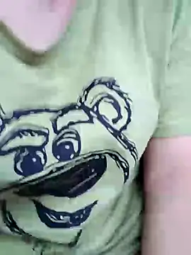Snapshot of Betty20zx chatting on February 15, 2025, 5:51 am Betty20zx online show from February 15, 2025, 5:51 am