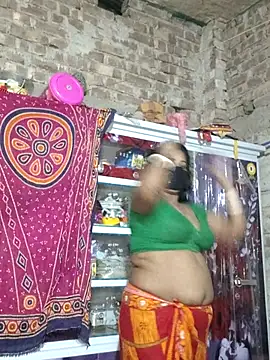 Snapshot of Sagarika-24 chatting on November 7, 2025, 7:40 pm Sagarika-24 online show from November 7, 2025, 7:40 pm