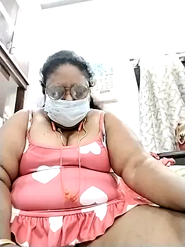 Snapshot of Pushpavathi_78 chatting on October 3, 2025, 6:20 pm Pushpavathi 78 online show from October 3, 2025, 6:20 pm