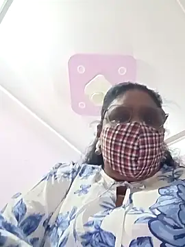 Snapshot of Pushpavathi_78 chatting on March 9, 2025, 9:02 am Pushpavathi 78 online show from March 9, 2025, 9:02 am