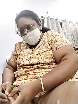 Snapshot of Pushpavathi_78 chatting on October 6, 2025, 5:02 pm Pushpavathi 78 online show from October 6, 2025, 5:02 pm