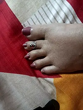 lakey91girl online show from March 24, 2026, 5:13 pm