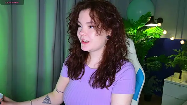 EnnySunrise online show from November 19, 2025, 7:03 pm