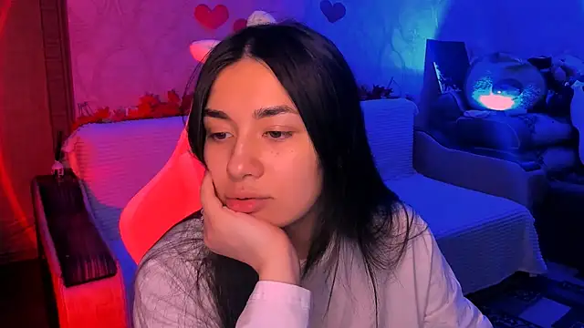 Snapshot of Swee_Alicee chatting on March 19, 2026, 7:47 pm Swee Alicee online show from March 19, 2026, 7:47 pm