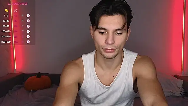 denlover1 online show from November 29, 2025, 1:17 am