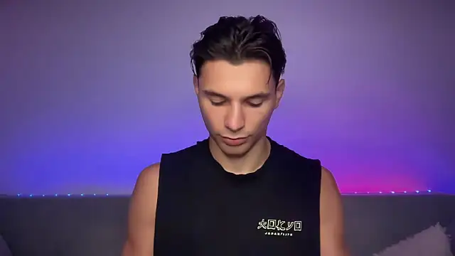 denlover1 online show from September 22, 2025, 9:15 am