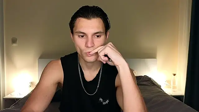 denlover1 online show from April 12, 2026, 2:42 pm