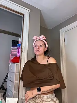 lexybabyxo online show from April 10, 2026, 11:39 am