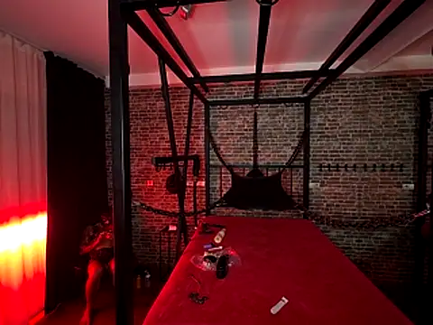 manforhotfun online show from April 21, 2026, 10:49 pm