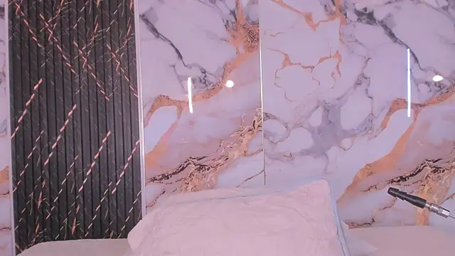 Alyson-a online show from March 5, 2026, 12:13 pm