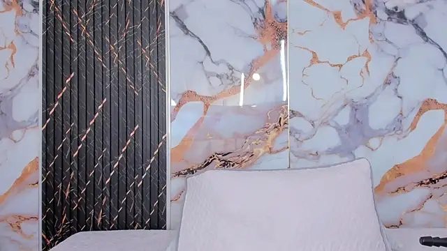 Snapshot of Alyson-a chatting on February 14, 2026, 12:16 pm Alyson-a online show from February 14, 2026, 12:16 pm