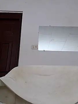 Snapshot of GilberMxx chatting on February 25, 2026, 12:22 am GilberMxx online show from February 25, 2026, 12:22 am