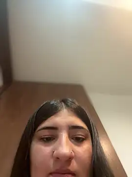 Snapshot of AhriCutte chatting on March 7, 2025, 4:55 pm AhriCutte online show from March 7, 2025, 4:55 pm