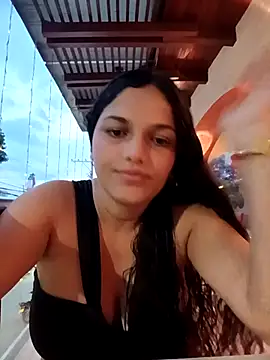 girl milk1 online show from November 17, 2025, 10:36 pm