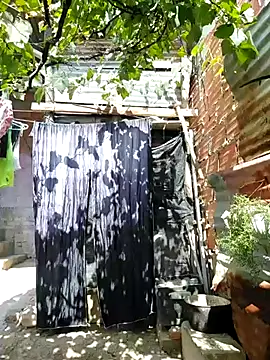 Snapshot of girl_milk1 chatting on February 20, 2025, 7:30 pm girl milk1 online show from February 20, 2025, 7:30 pm