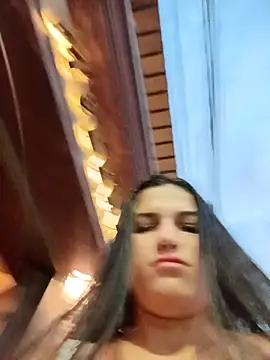 girl milk1 online show from November 21, 2025, 10:42 pm