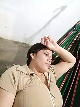 Snapshot of girl_milk1 chatting on September 30, 2025, 11:33 pm girl milk1 online show from September 30, 2025, 11:33 pm