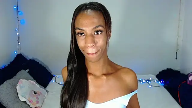 Snapshot of JessicaEbony chatting on April 24, 2026, 1:18 am JessicaEbony online show from April 24, 2026, 1:18 am