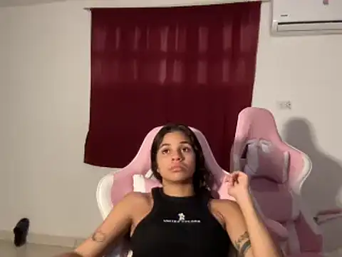 Susandolls online show from January 13, 2025, 1:34 am