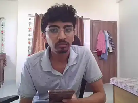 Snapshot of Prikrishi2024 chatting on February 21, 2025, 8:18 am Prikrishi2024 online show from February 21, 2025, 8:18 am