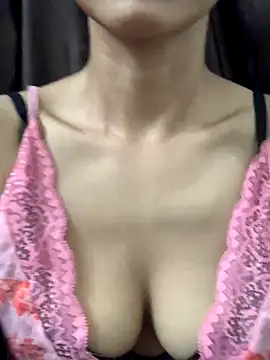 Snapshot of Sweety_008 chatting on September 11, 2025, 2:17 pm Sweety 008 online show from September 11, 2025, 2:17 pm