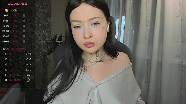 kate8ketee8 online show from February 2, 2025, 1:30 pm