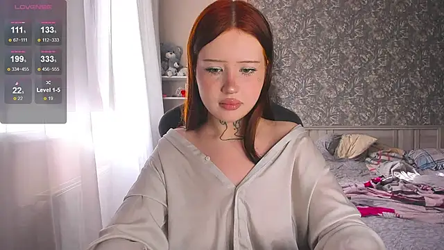 kate8ketee8 online show from November 10, 2025, 9:47 am