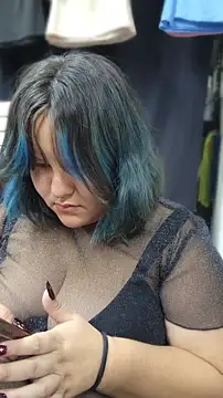 almitapro07 online show from April 17, 2026, 9:56 am