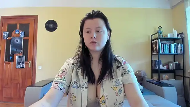 LillyDepp online show from May 10, 2026, 11:47 am