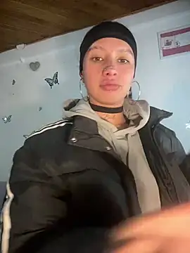 Andi9  online show from December 17, 2024, 3:17 am