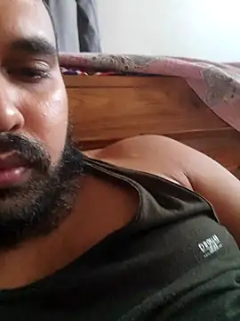 Hotrayyy online show from June 7, 2026, 8:08 am
