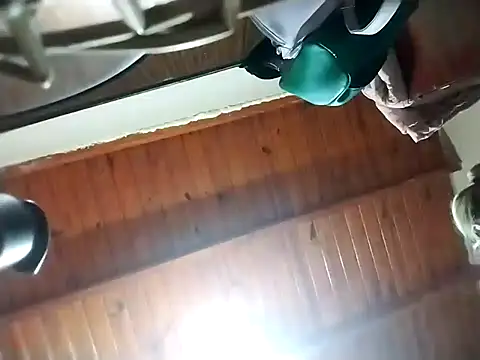 Snapshot of Tadeo1467 chatting on October 10, 2025, 6:25 am Tadeo1467 online show from October 10, 2025, 6:25 am