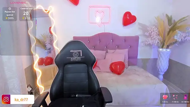 Snapshot of kendra_tay chatting on February 15, 2026, 4:02 am kendra tay online show from February 15, 2026, 4:02 am