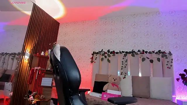 Daphnne tay online show from February 7, 2026, 3:36 am