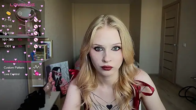 Snapshot of lisa_barbie chatting on September 10, 2025, 2:49 pm lisa barbie online show from September 10, 2025, 2:49 pm
