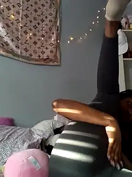 Snapshot of ebonycatlisaaaalime chatting on February 26, 2025, 9:09 pm ebonycatlisaaaalime online show from February 26, 2025, 9:09 pm