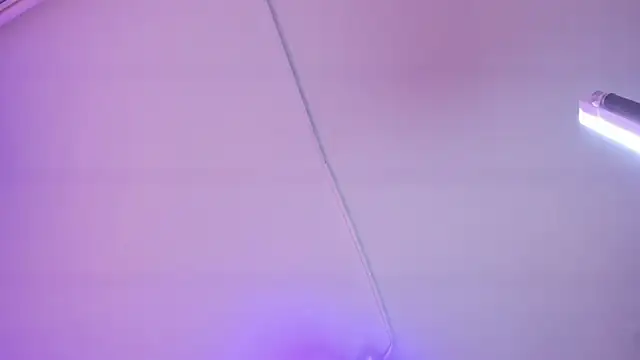 Amy Kiitty  online show from September 26, 2025, 12:45 pm