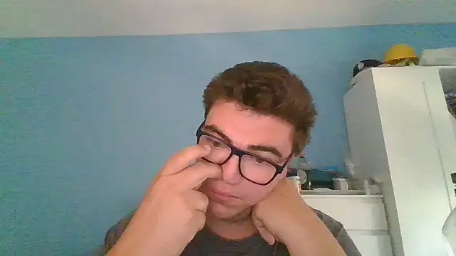 Snapshot of sorolla12 chatting on September 25, 2025, 7:36 am sorolla12 online show from September 25, 2025, 7:36 am