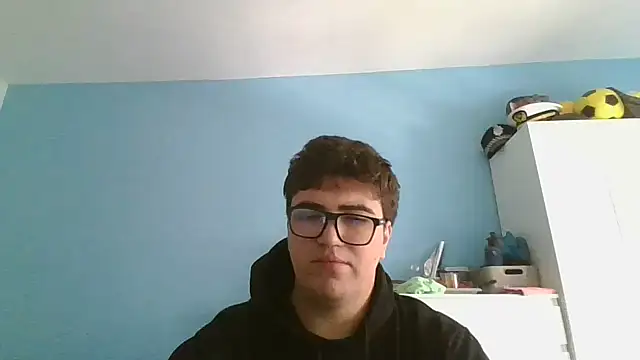 sorolla12 online show from April 14, 2026, 9:47 am