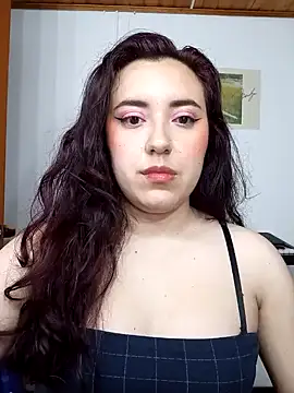 Emi chik online show from January 16, 2025, 11:48 am