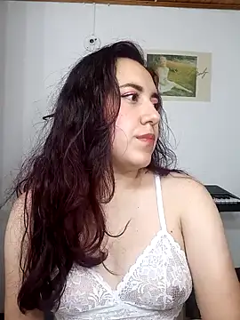 Emi chik online show from January 19, 2025, 2:25 am