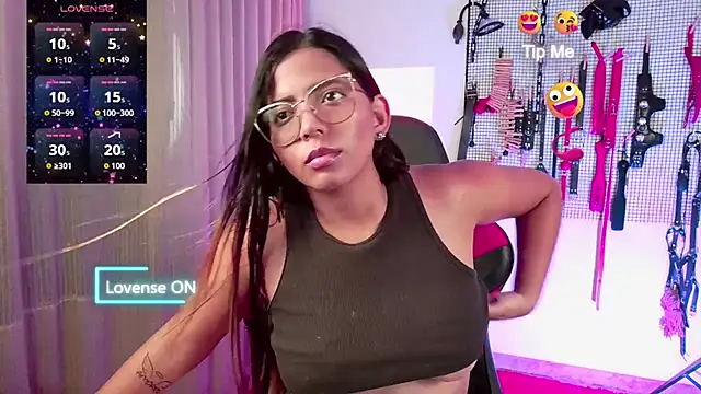 Snapshot of Megaan_Greey chatting on September 18, 2025, 7:39 pm Megaan Greey online show from September 18, 2025, 7:39 pm