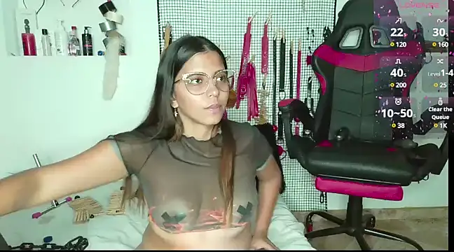 Snapshot of Megaan_Greey chatting on March 10, 2025, 9:51 pm Megaan Greey online show from March 10, 2025, 9:51 pm