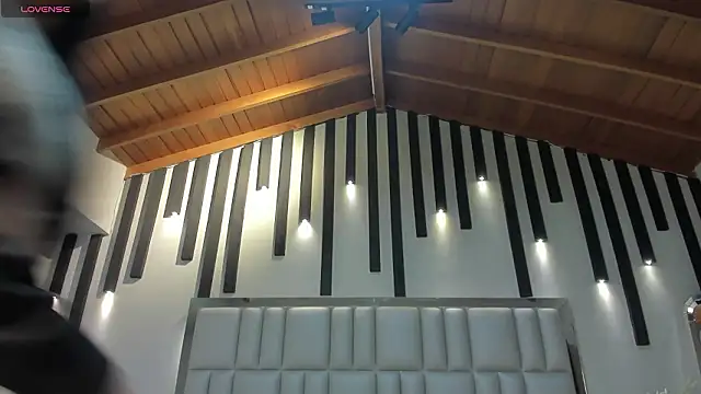 KatieNolan 1 online show from January 14, 2026, 7:50 pm