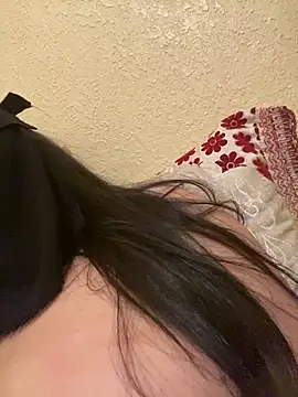 Cameelia online show from November 23, 2025, 10:03 am